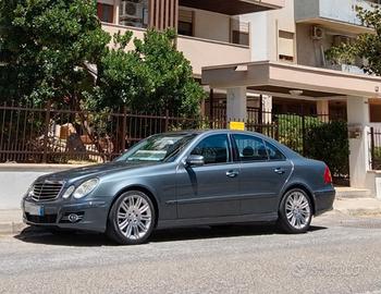 Mercedes Benz w211 320 CDI 4 Matic 