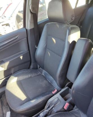 Sedile anteriore dx OPEL ASTRA H del 2005