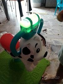 Cagnolino saltella e gira Fisher Price