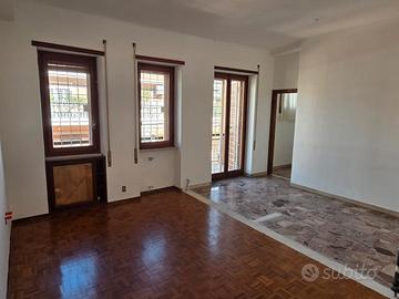 Appartamento zona Camilluccia/Fani