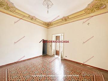 Casa, Termini Imerese.