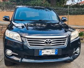 TOYOTA RAV4 Crossport 2.2 D-4D 2WD 150CV LOUNGE