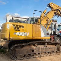 Escavatore new holland 2006