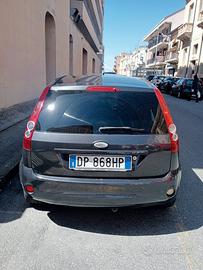Ford Fiesta mk5 1.2 gpl anno 2008