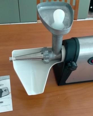 Passa pomodoro elettrico 