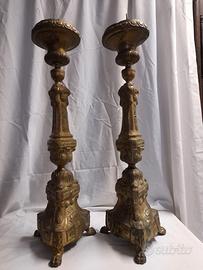 Antica coppia di candelieri della fine del  700.