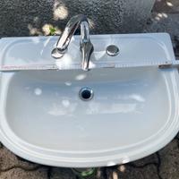 Lavandino per mobiletto bagno + rubinetto