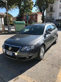 VOLKSWAGEN Passat 6ª serie - 2008