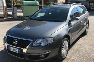 VOLKSWAGEN Passat 6ª serie - 2008