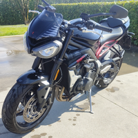 Triumph street triple 765 r