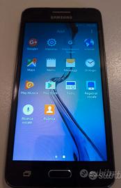 SAMSUNG CON CARICABATTERIE 