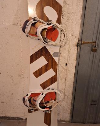 snowboard 155 e attacchi flux