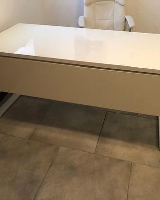 Scrivania moderna 170 x 80 cm bianco
