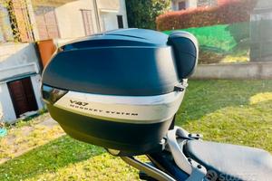 Bauletto GIVI  x Honda Hornet 600 del 2006