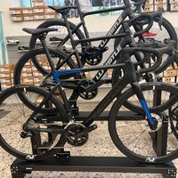 WHISTLE VAERO 2 105 DI2 12V NERO/BLU