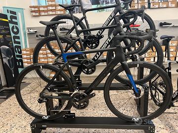 WHISTLE VAERO 2 105 DI2 12V NERO/BLU