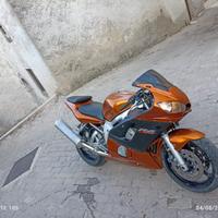 Yamaha YZF R6 - 2002