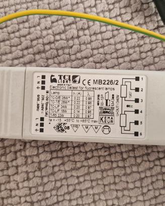 Faretti da incasso con lampadine OsramDulux 2W/827