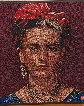 Quadro Pixel Art Quercetti 100x100 cm- Frida Kahlo