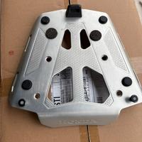 Piastra alluminio top case africa twin 1100