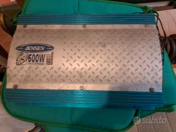 Amplificatore per auto..