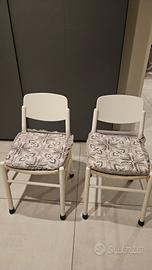 QUATTRO SEDIE IN LEGNO E LINO