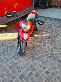 moto elettrica per  bambini fino a 8 anni