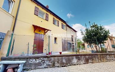 Appartamento a Valsamoggia 3 locali