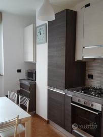 Bilocale arredato a Rho