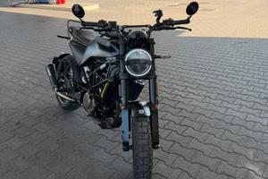 Husqvarna Svartpilen 125