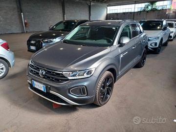 VOLKSWAGEN T-Roc 1.0 TSI IQ Light LED Performanc