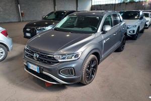 VOLKSWAGEN T-Roc 1.0 TSI IQ Light LED Performanc