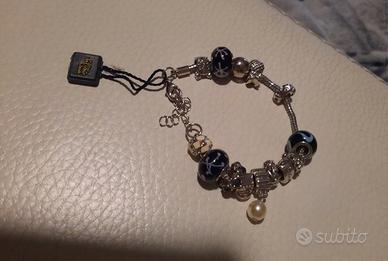 Bracciale con ciondoli smaltato e acciaio 