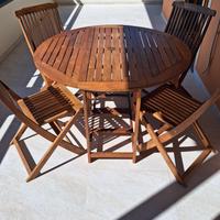 Tavolo in legno da esterno pieghevole con 4 sedie