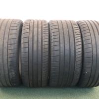 Gomme Bridgestone 255 40 21 295 35 21 estate
