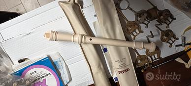 Flauti Yamaha nuovi  meccaniche chitarre e altro 