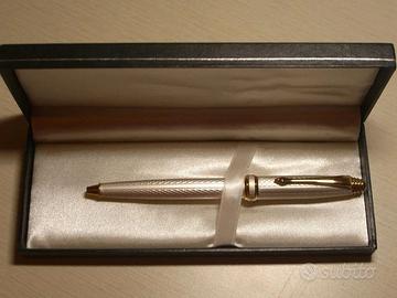 Raffinata penna a sfera "Mon Claire", in cofanetto