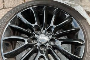 CERCHI E GOMME MINI F54 - 17”