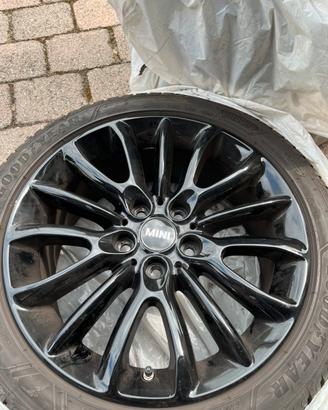 CERCHI E GOMME MINI F54 - 17”