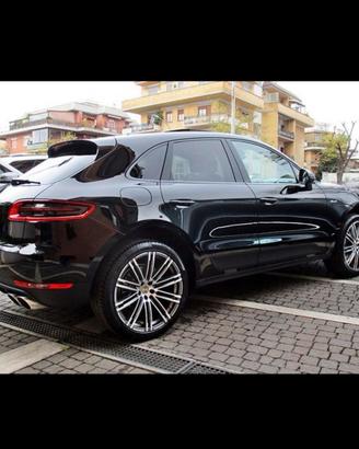Porsche macan S
