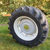 Pneumatico trattore Pirelli TM 700