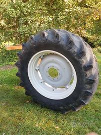 Pneumatico trattore Pirelli TM 700