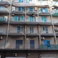 Via CESARE BATTISTI - BUONE CONDIZIONI MANUTENTIVE