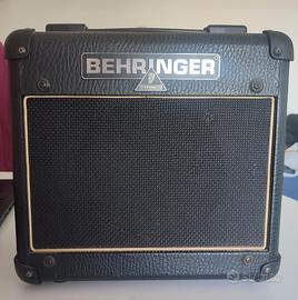 Amplificatore Behringer vintage AC 108