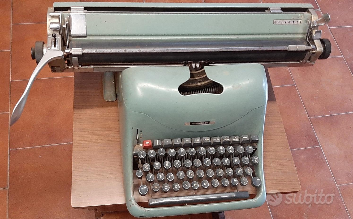 Macchina da scrivere Olivetti - Collezionismo In vendita a Novara