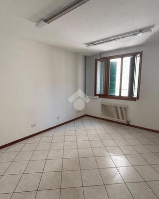 LABORATORIO A TREVISO