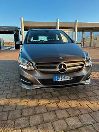 Mercedes classe b 180 premium amg