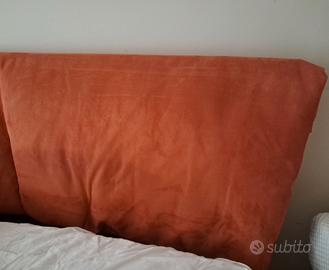 Testiera in tessuto per letto matrimoniale 