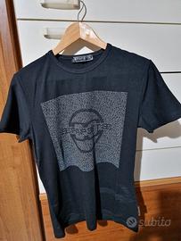 maglietta nera 