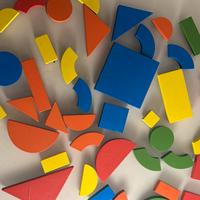 Blocchi logici e forme geometriche magnetici